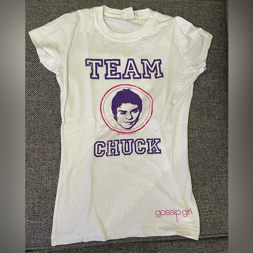 Gossip Girl Team Chuck T-shirt